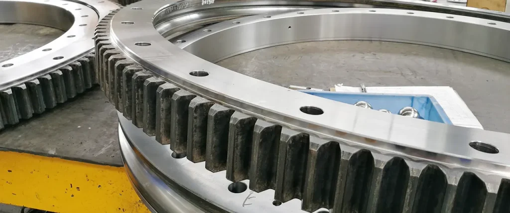 what is a slew gear?