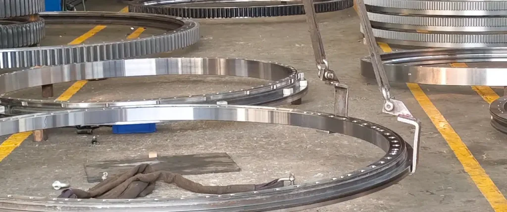 What is a Slewing Ring on a Crane?