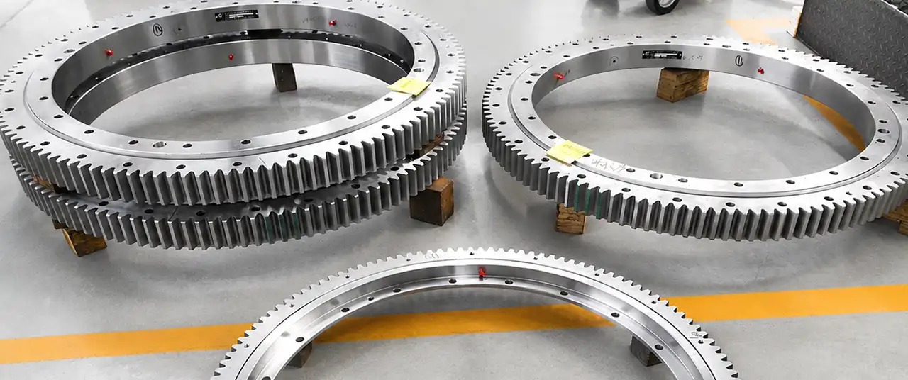 Slewing Ring Bearing With External Gea